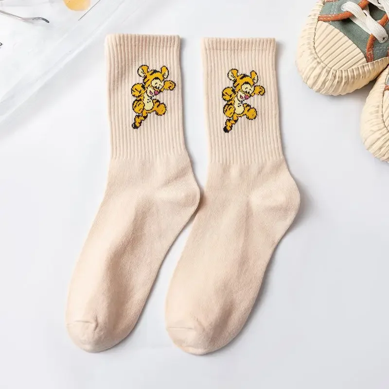 جوارب رياضية أنيمي لطيف ميكي ماوس دونالد داك ديزي كارتون منتصف أنبوب الجوارب مريحة Kawaii هدايا للفتيات