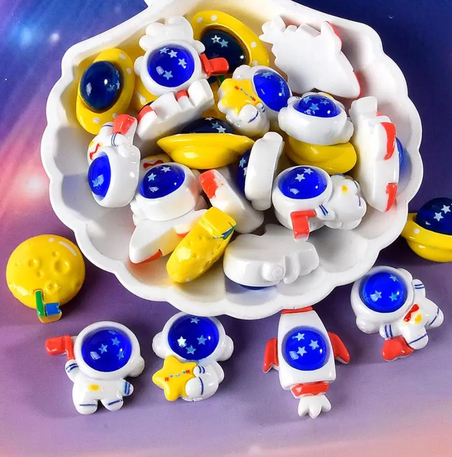 100pcs New Kawaii Cartoon Astronaut Planet Flying Saucer Flatback Resin Cabochons Crafts DIY Phone Decoration Hair Accessories