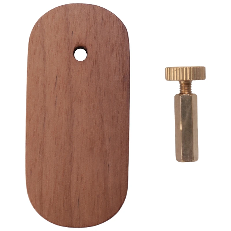 عرض البيع بالتجزئة شارة السعر تقف مجموعة علامات السبورة الصغيرة مع عرض أسعار البضائع المصنوعة يدويا من خشب الجوز