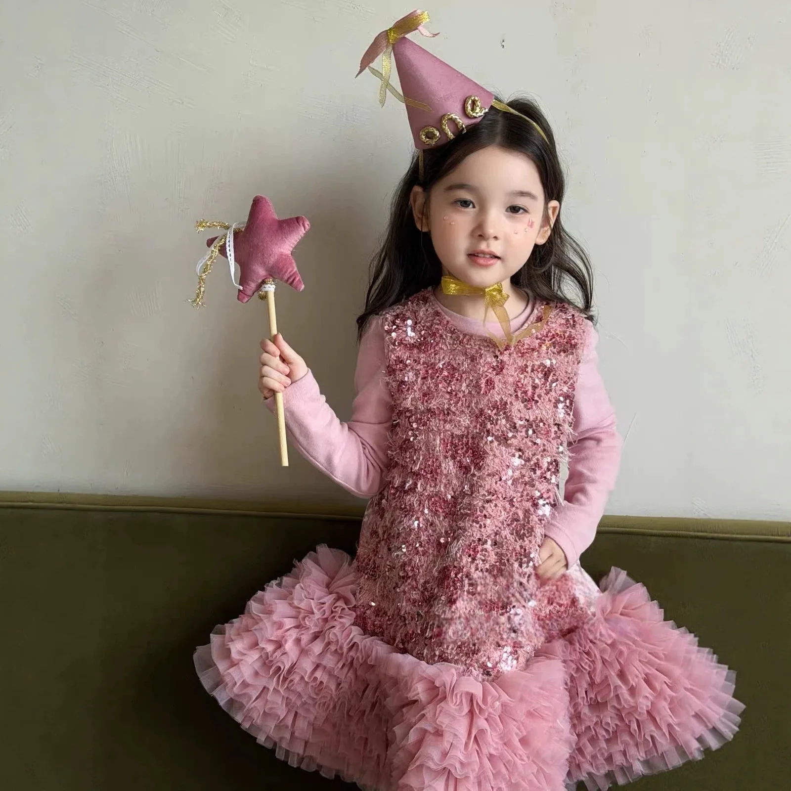 Girls Pink Princess Dress Autumn Winter 2026 New Temperament Princess Birthday Dress Sequin Vest Dress