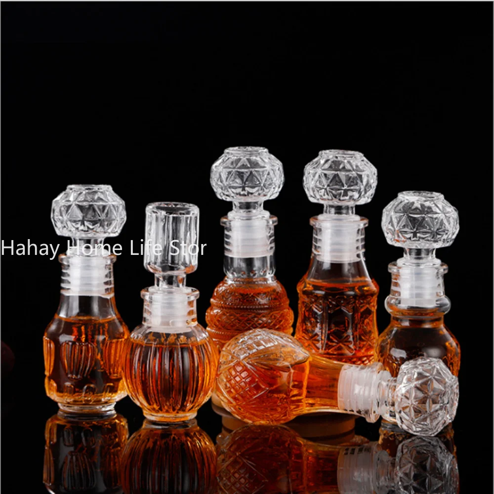 1 Pcs Small Empty Spirit Whisky Wine Bottle 50ml 100ml Mini Glass Alcohol Liquor Bottles With Screw Cap Whiskey Decanter