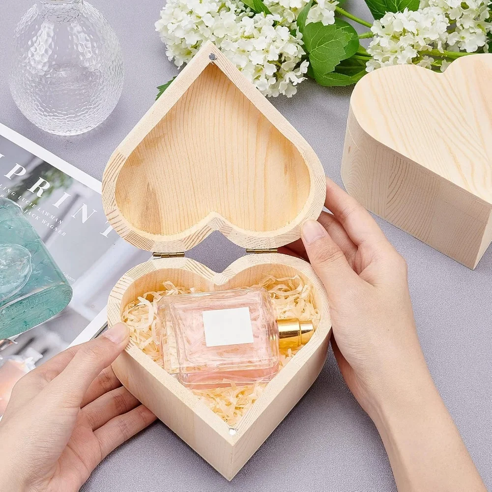 Decorative Storage Heart-Shaped Box Special for occasions Charming Decor Elegant Design Practical Organization Sturdy Material