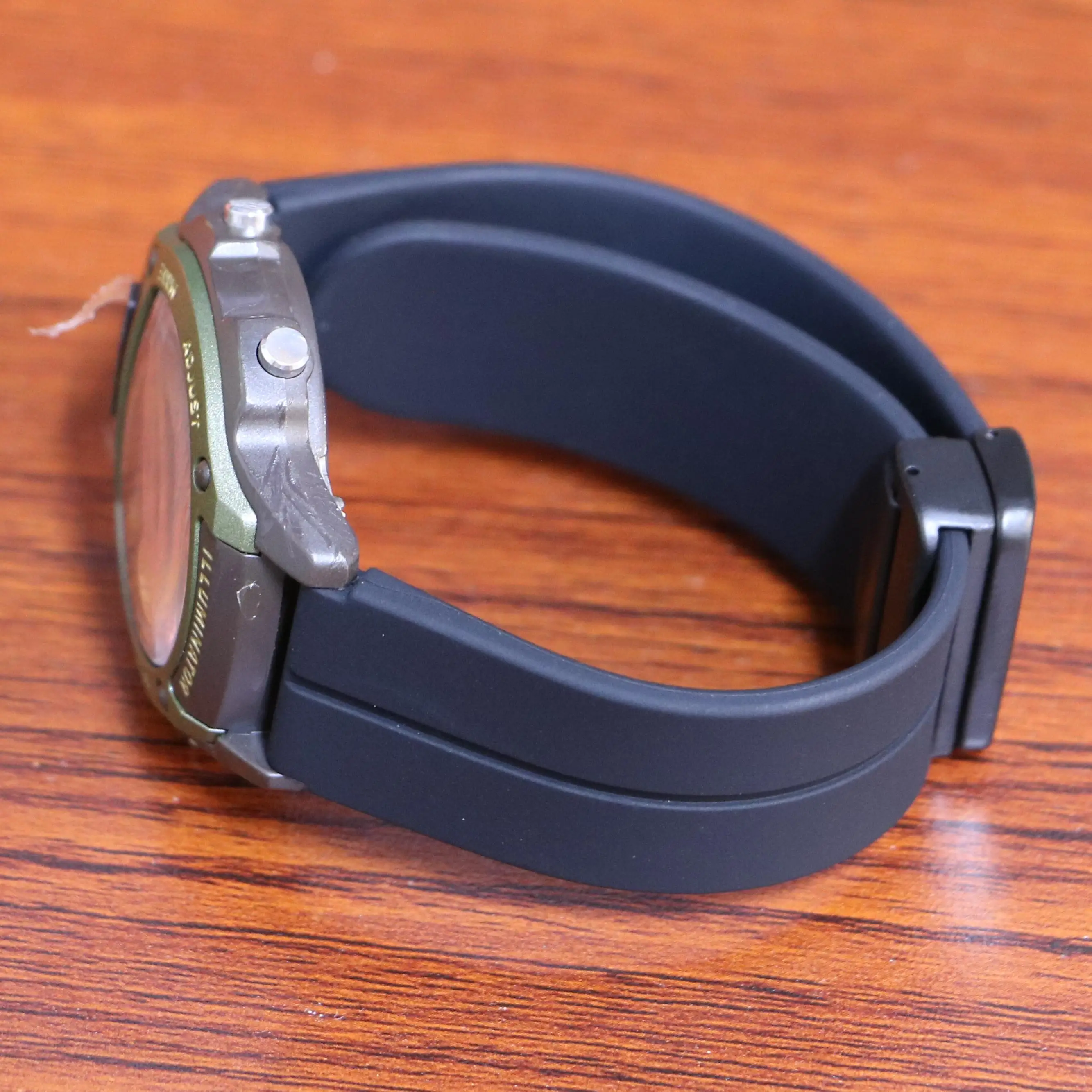 18mm Band Silicone Magnetic Buckle Strap For Casio AW-80V3B  AW-80V5B  W-94H