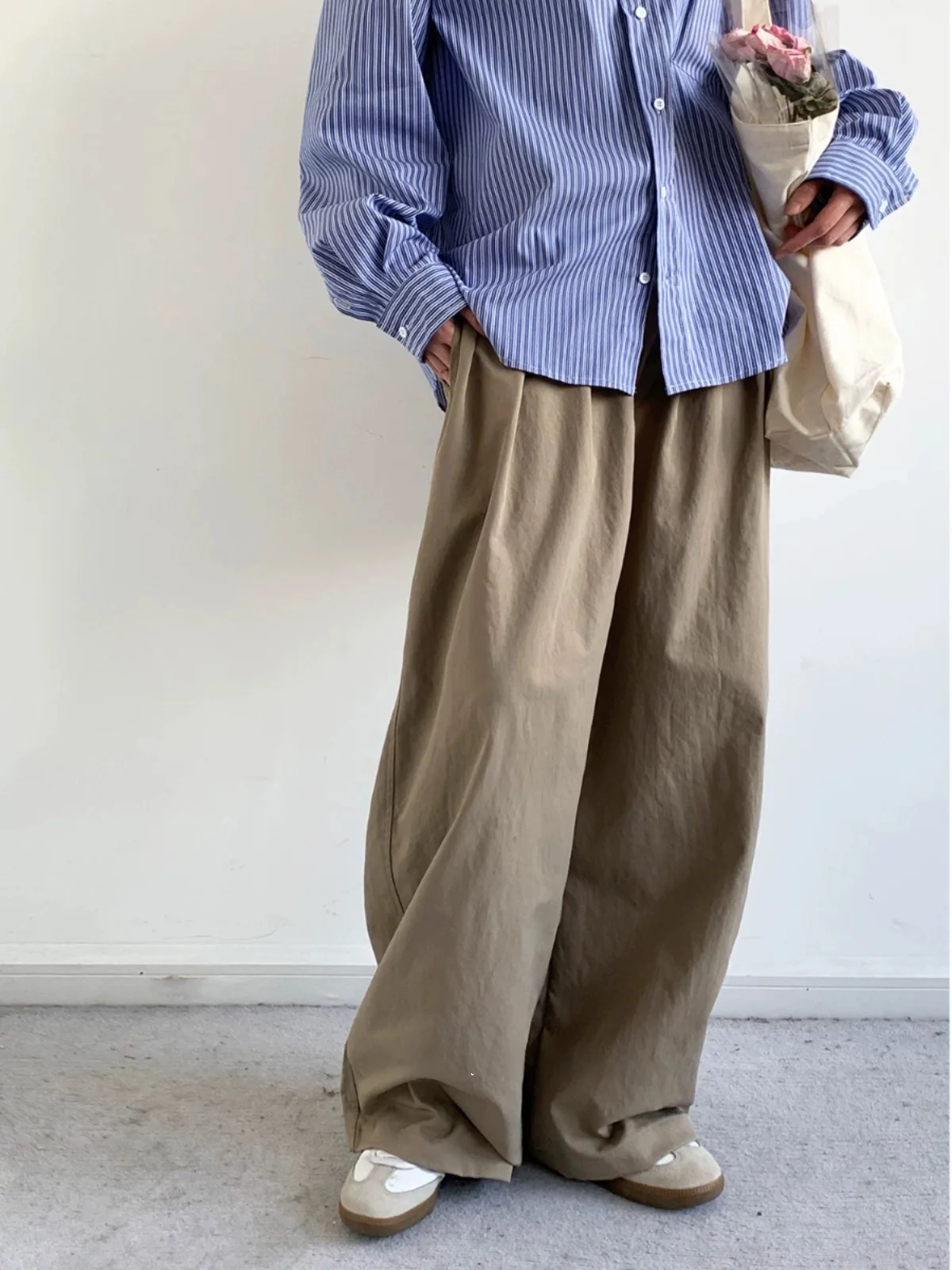 

Retro Japanese Sle Khaki Casual Pants Loose Lazy Silhouette Men Women Daily Commute Versatile Straight Leg Long Trousers