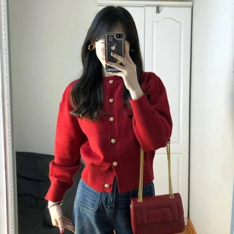 

Knitted Cardigan Women Buttons O-neck Long Sleeve Retro High-end Red Sweaters Design Cropped Tops Korean Popular Streetwear New