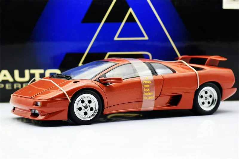 

Autoart 1:18 Diablo VT Orange Simulation Limited Edition All Open Alloy Metal Static Car Model Toy Gift