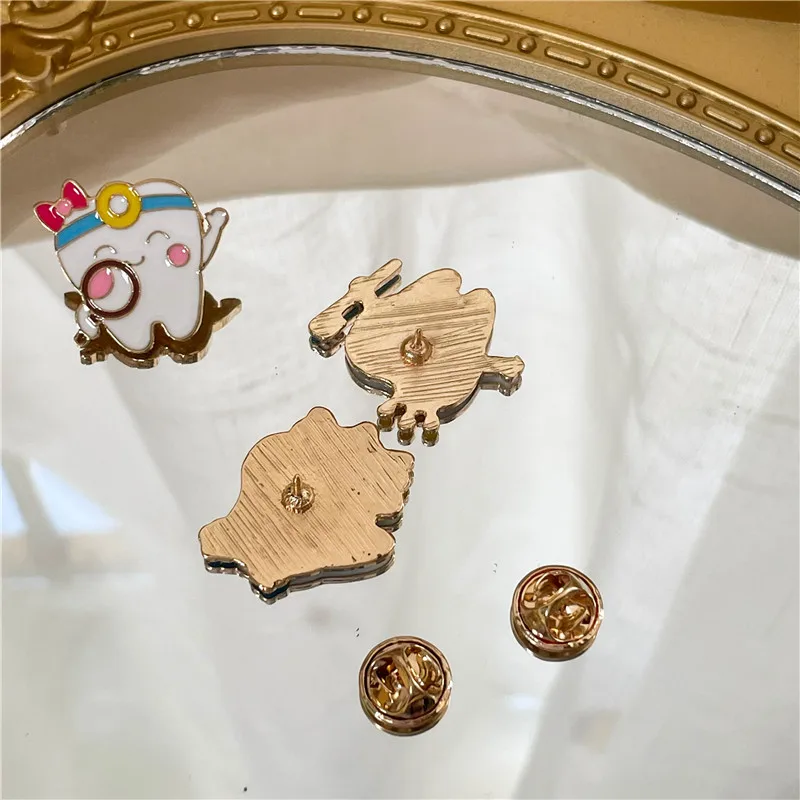 Funny Cartoon Keep Teeth Enamel Brooches Cute Healthy Body Geometric Lapel Badge Pins Jewelry Party Gifts For Women Girls