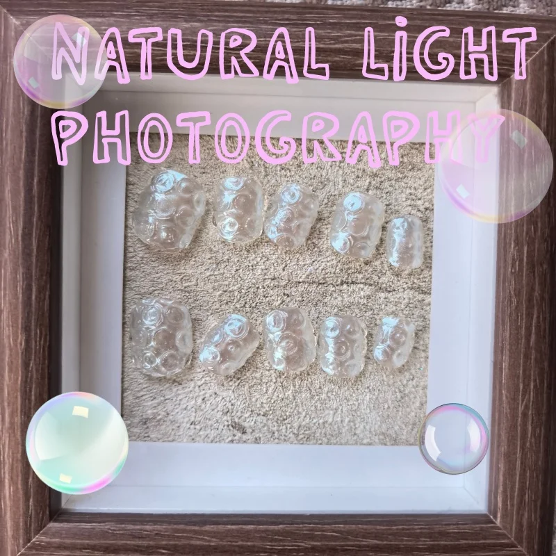 新しいスタイルの白いバブルフェイクネイル、輝くガラスのような短いスクエアネイル、日常着、パーティー、ショッピングに適しています、取り外し可能で着用可能