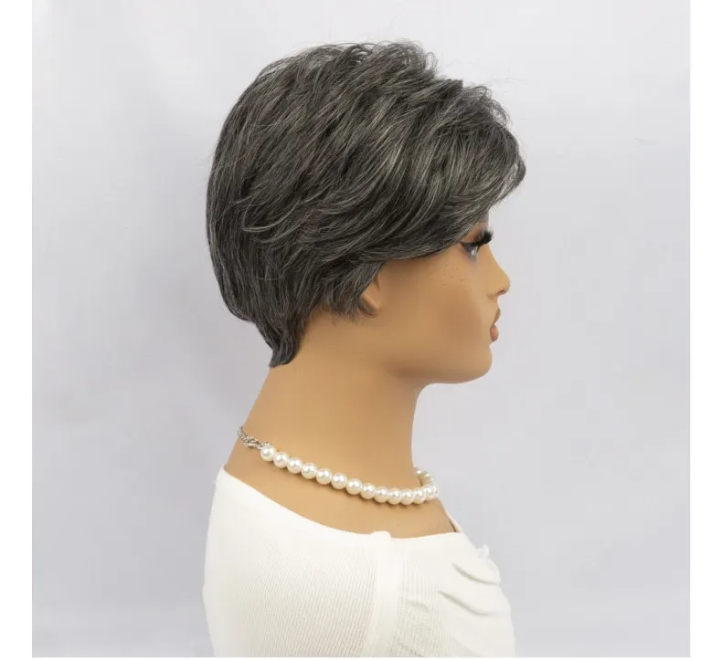 วิกผมหญิง แฟชั่นยุโรปและอเมริกา ผมสั้นฟู หน้าม้าเฉียง ผมสั้นตรงสีเทา สารเคมีไหมที่มีอุณหภูมิสูง