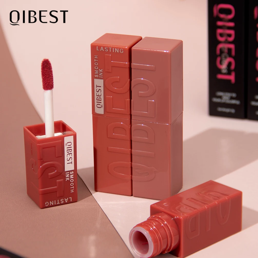 ملمع شفاه مرطب مكون من 8 ألوان من QIBEST ملمع شفاه بلمسة نهائية ملمع شفاه غير منتقل ويدوم طويلاً