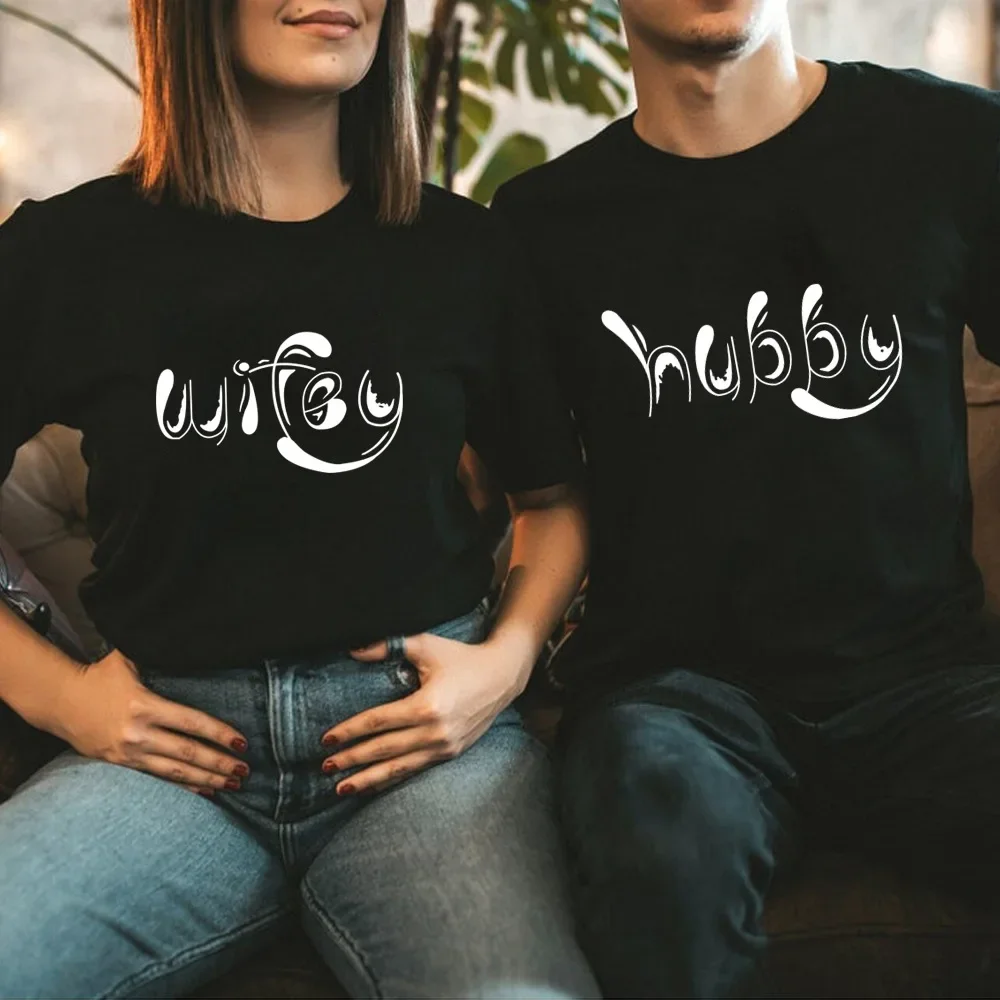 

Valentine's Day HUBBY WIFEY Cute Letter Print Lovers T Shirt Couple Short Sleeve O Neck Loose Tshirt Women Man Tee Shirt Tops