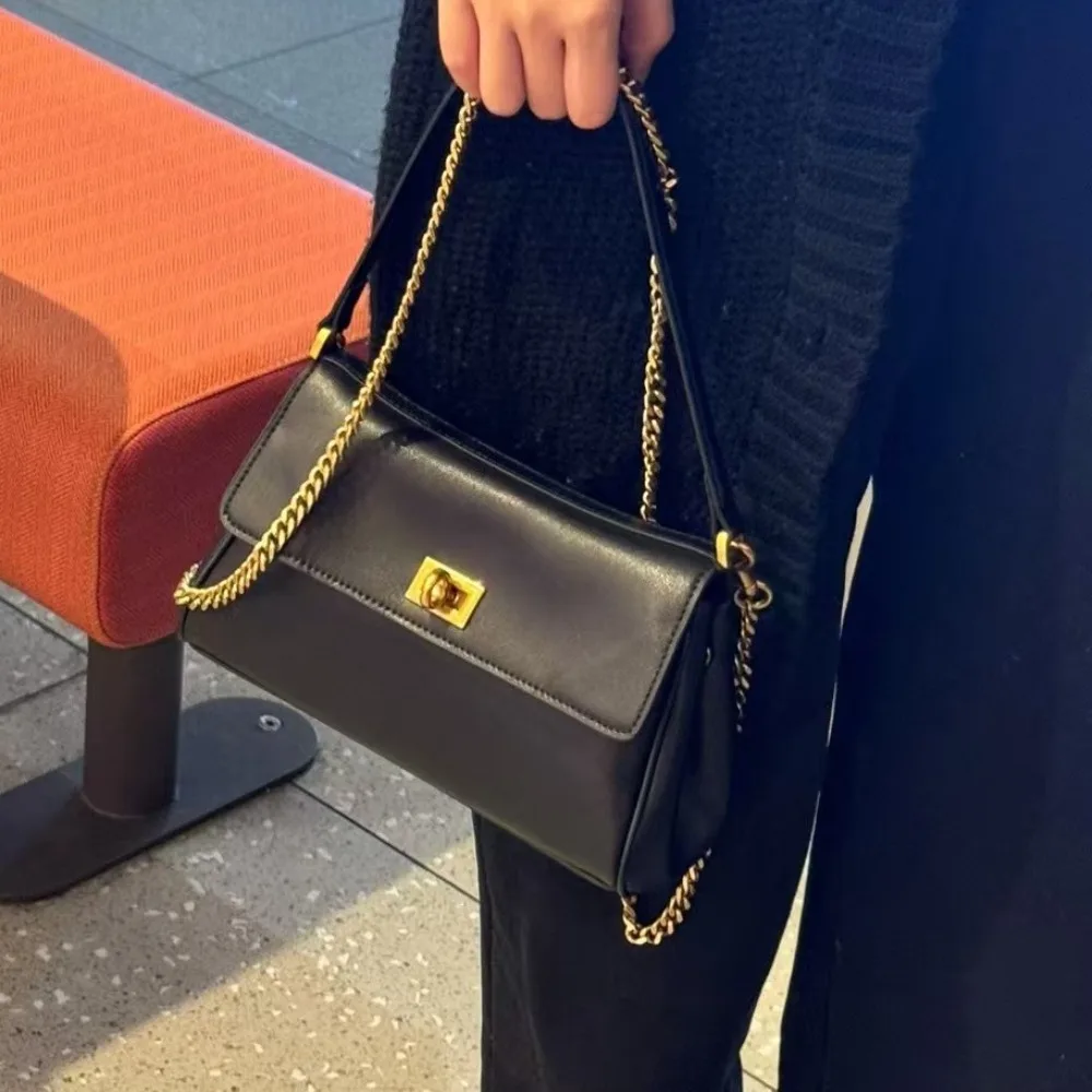 

High-end Niche Chain Armpit Bag Women's Commuter New One-shoulder Crossbody Bag Exquisite Unique Fashionable and Versatile