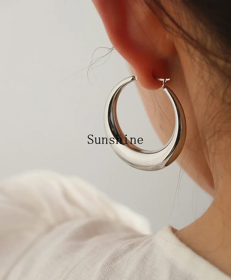 French lazy, cold style European and American minimalist oval ring circle gold-plated silver earrings