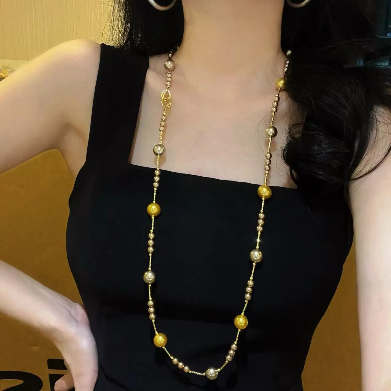 Autumn and Winter Mocha Gold Brown Mixed Color Pearl Necklace for Women Various Wearing Methods for Sweaters Necklaces for Women