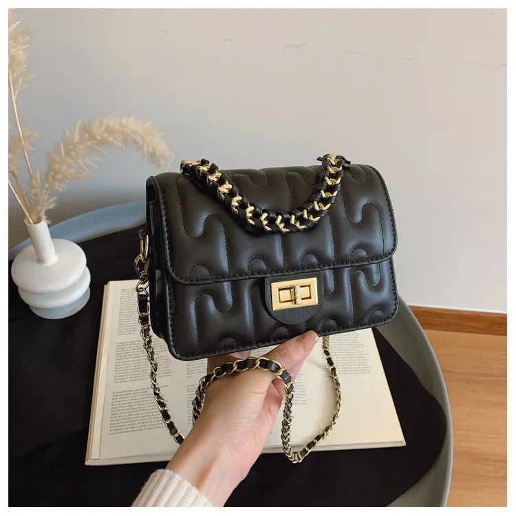 

2025 New Women's Fashion Embroidery Thread Chain Bag - Small Square Shape, Versatile for Commute (One-Shoulder/Crossbody)