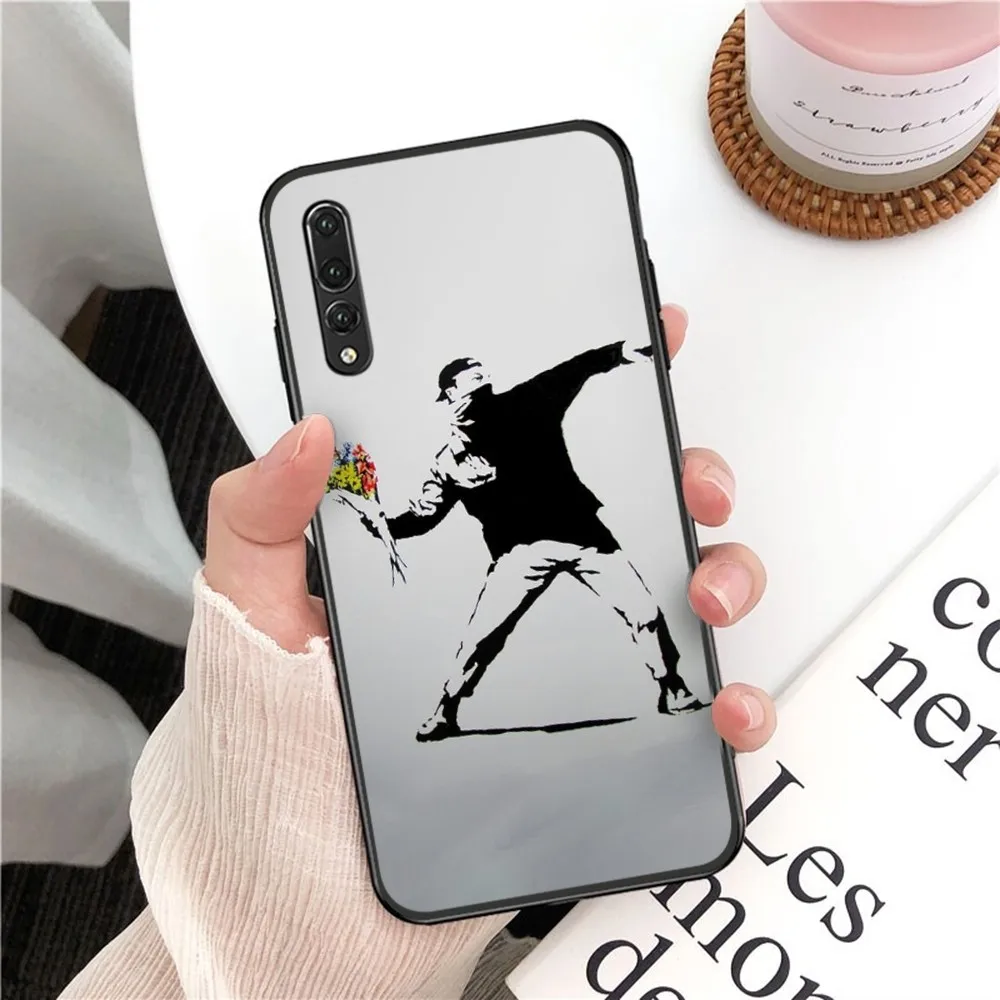 Graffiti Artist Banksy Phone Case For Huawei P 8 9 10 20 30 40 50 Pro Lite Psmart Honor 10 Lite 70 Mate 20lite