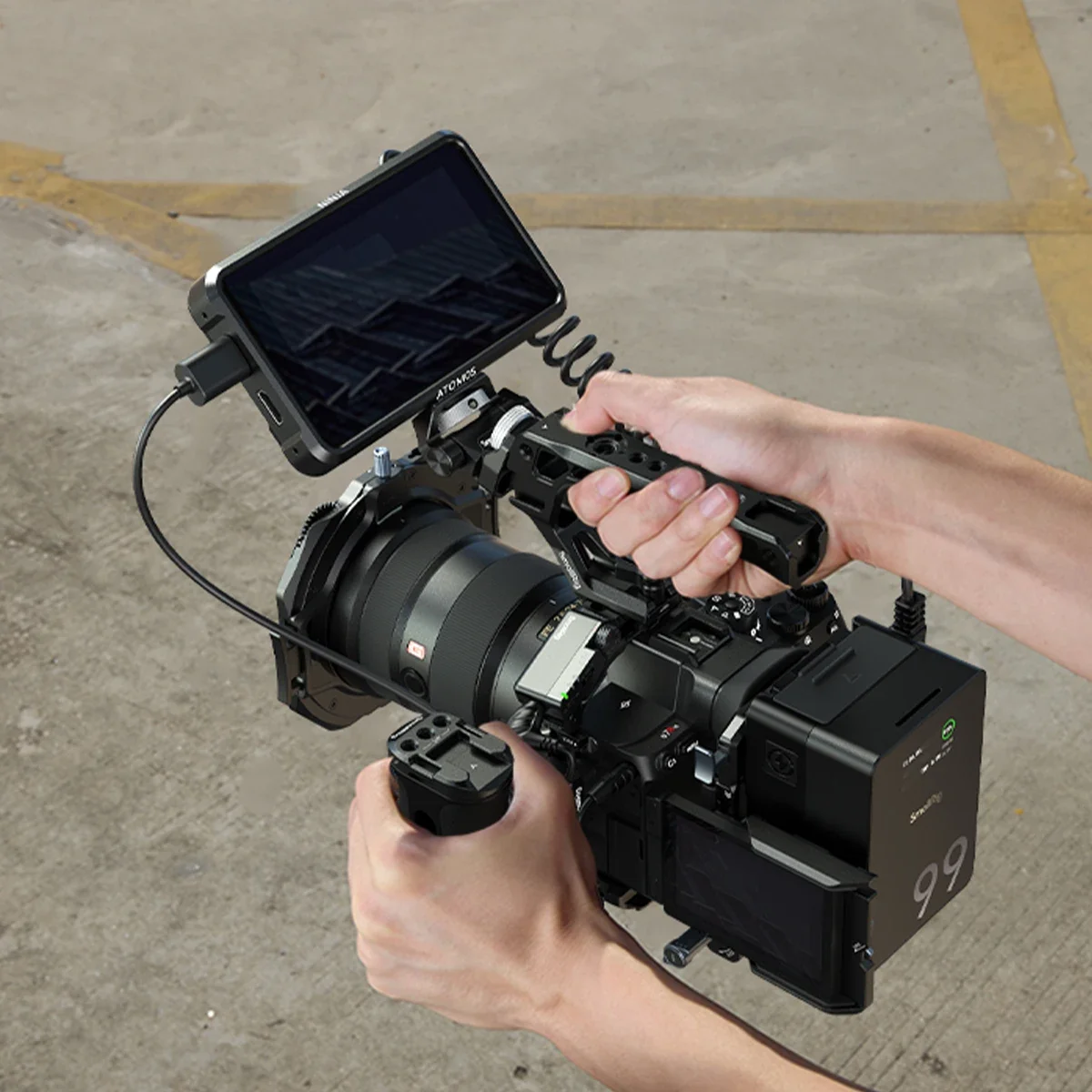 SmallRig A7R VI L-Shaped Mount Plate for Sony Alpha 7R VI Quick Transitions Between Horizontal and Vertical Shooting -6706
