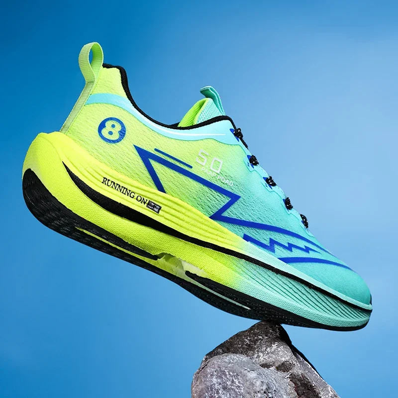Marken-Herren-Laufschuhe mit Carbonplatte Weiche Dämpfung Stoßabsorbierende Sportschuhe Unisex Sneakers Leichte Rutschfeste Trainingsschuhe