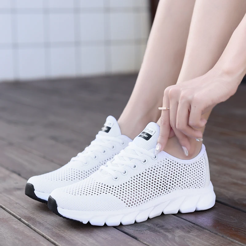 Women\'s Shoes Summer Flat Bottom White Casual Shoes Women\'s 2024 New Korean Version Running  Mesh Breathable Sports Shoes