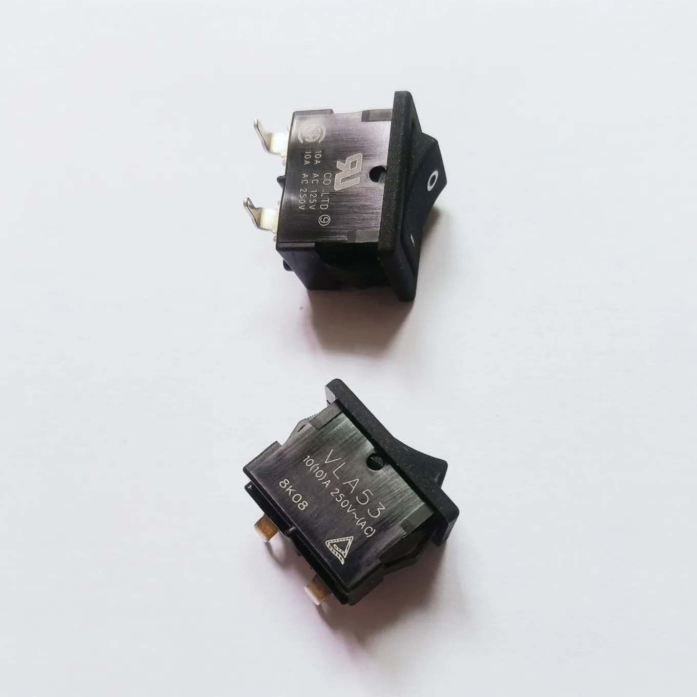 Original new 100% rocker switch VLA53 10A 250V 2pin 2gear bending foot silver contact