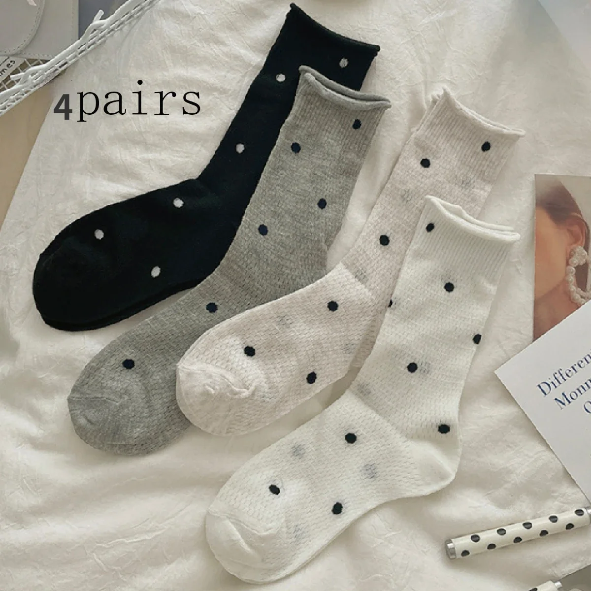 

4 Pairs of Women's Summer Thin Cotton Polka Dot Socks in Tube Socks