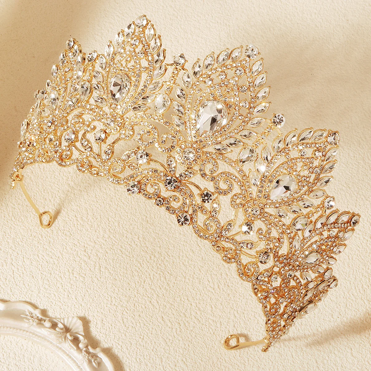 Miallo الذهبي الفاخر الباروك كريستال الزفاف تاج الغلاف الجوي حفلة الراين تيارا Hiar الفرقة الزفاف إكسسوارات الشعر