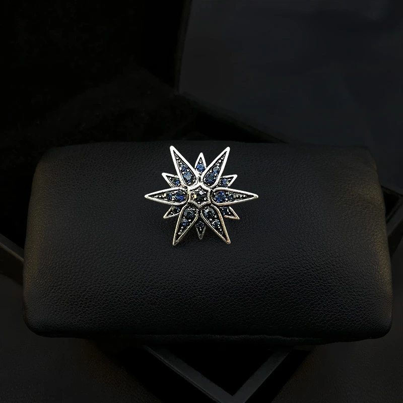 Layered Exquisite Retro Six-Pointed Star Small Brooch for Men Women Suit Corsage Collar Pin Accessories Rhinestone Jewelry 1159