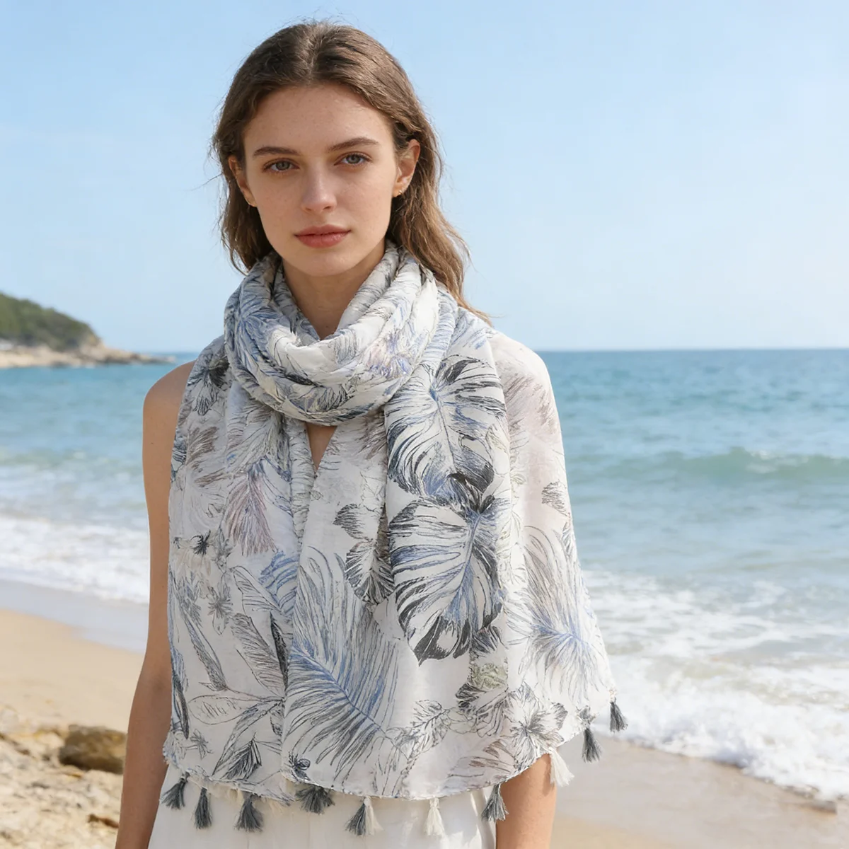 

Женский серо-синий шарф с принтом тропических пальмовых листьев, винтажный полиэстеровый шарф в литературном стиле, большой декоративный шарф 88x180 см, цветной.