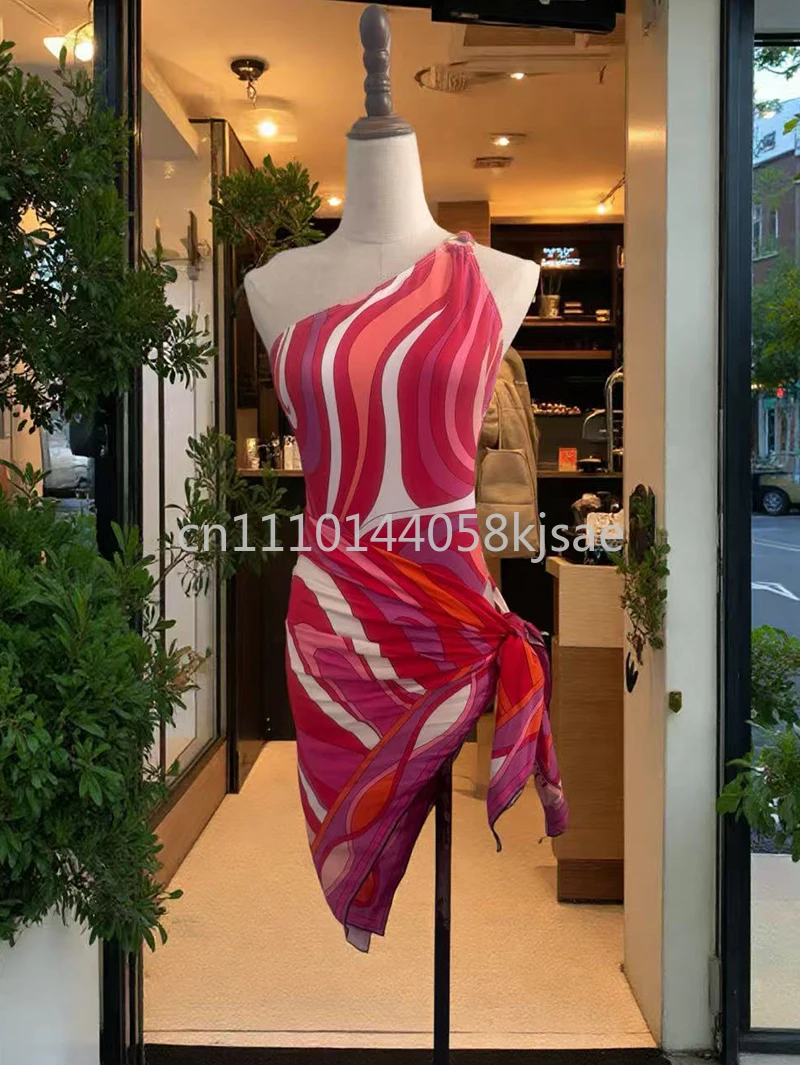 

Women's Red Scarf One-shoulder Swimsuits Lady Scarf Bikini Sets with Letter Signature Logo