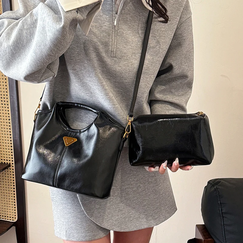 

Modern Messenger Bag Women Multifunctional Crossbody Shoulder Bag Fashionable Portable For Urban Exploration And Daily Commuting