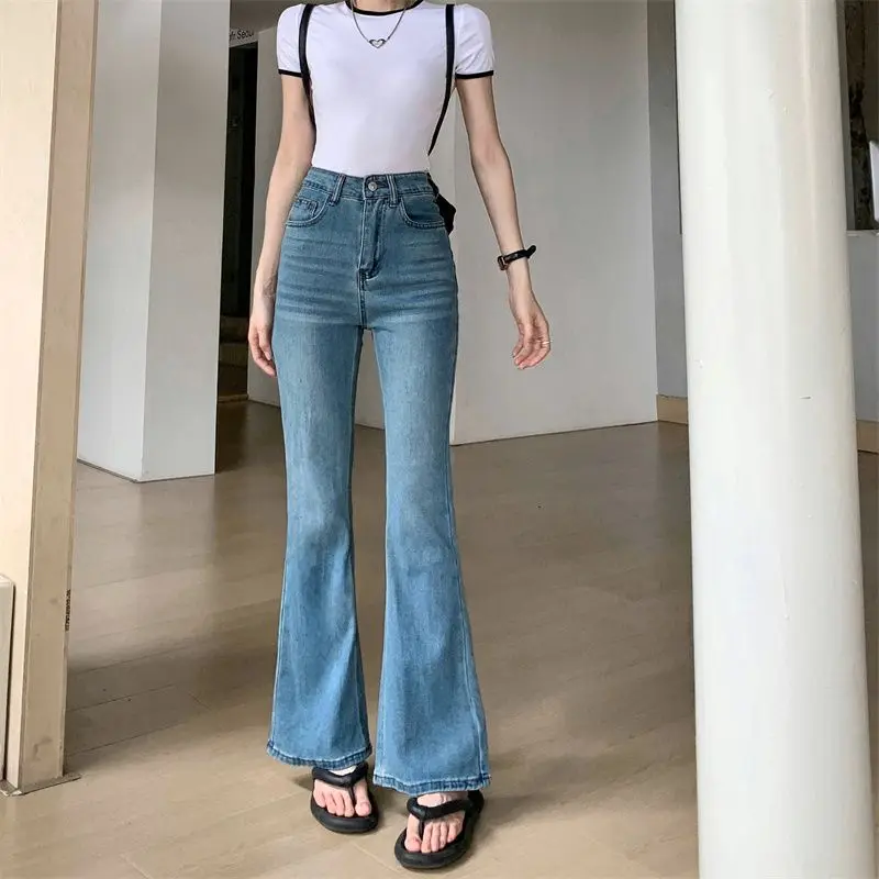 

Women's Wide Leg Summer Jeans High Waist Denim Trousers Loose Fit with Side Pockets Casual and Elegant Design Various Sizes