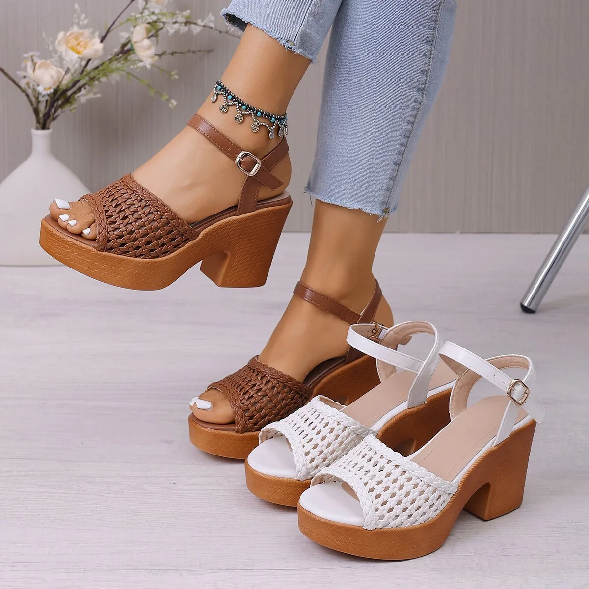 

High-heeled Summer New Women's Shoes, Woven Fashion Shoes, Waterproof Platform, Chunky Heel, Open-toe Beach Sandals Elegant