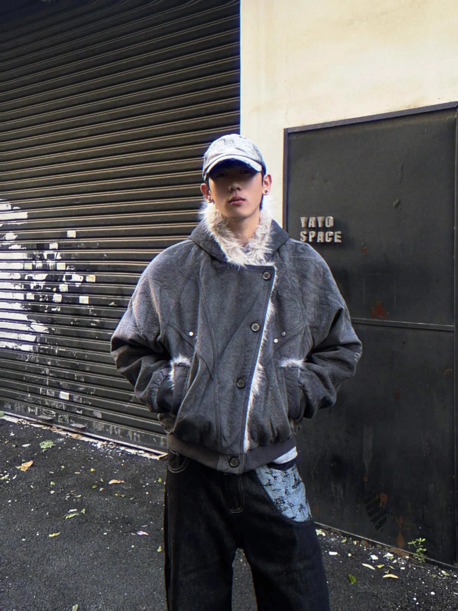 

Мужская зимняя куртка в американском ретро-стиле с капюшоном, утепленная, с меховым воротником, теплая, повседневная, с длинными рукавами, однотонная