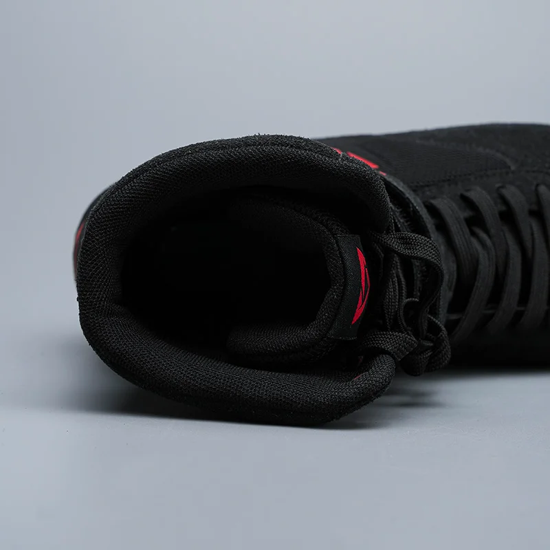 

Mens Outdoor Camping Hiking Trekking Hunting Slip Resistant Shoes Mens Outdoor Training Desert Boots Sneakers