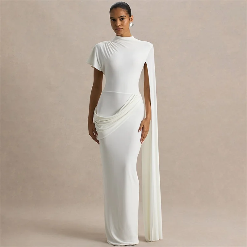 فستان حفلة موسيقية بني أبيض كيب ملفوف مثير بأكمام قصيرة وغمد طويل لحفلات الزفاف الكشكشة رداء رسمي لحفلات الزفاف وأعياد الميلاد