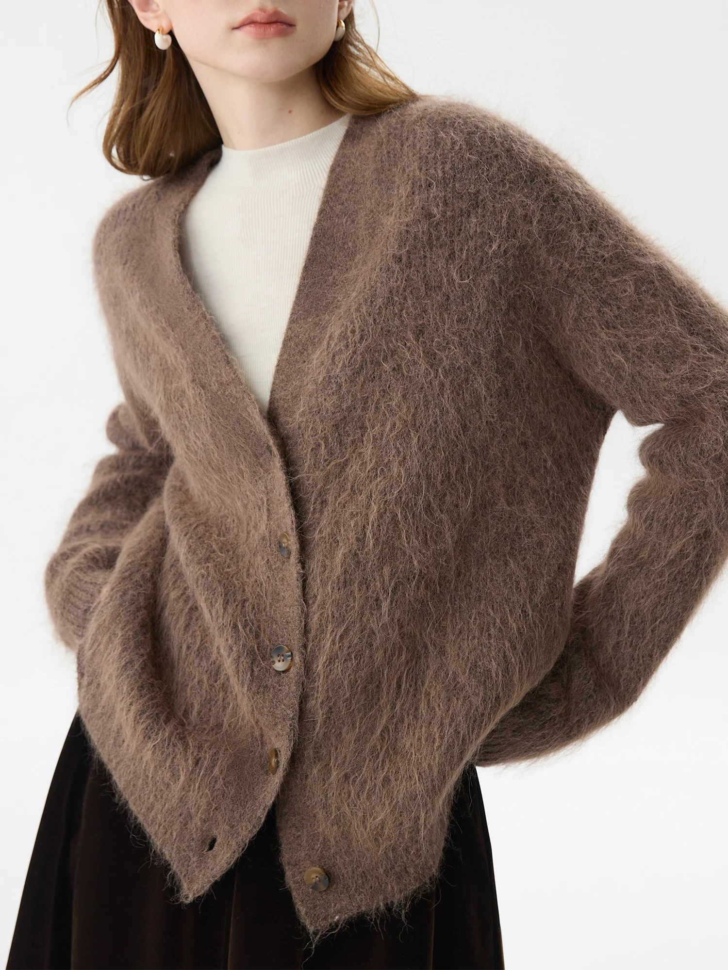 FSLE 54,6% cárdigan de punto con cuello en V de Alpaca para mujer 2024 invierno nuevo diseño suéter elegante cálido abrigo Casual de dos colores 24FS14308