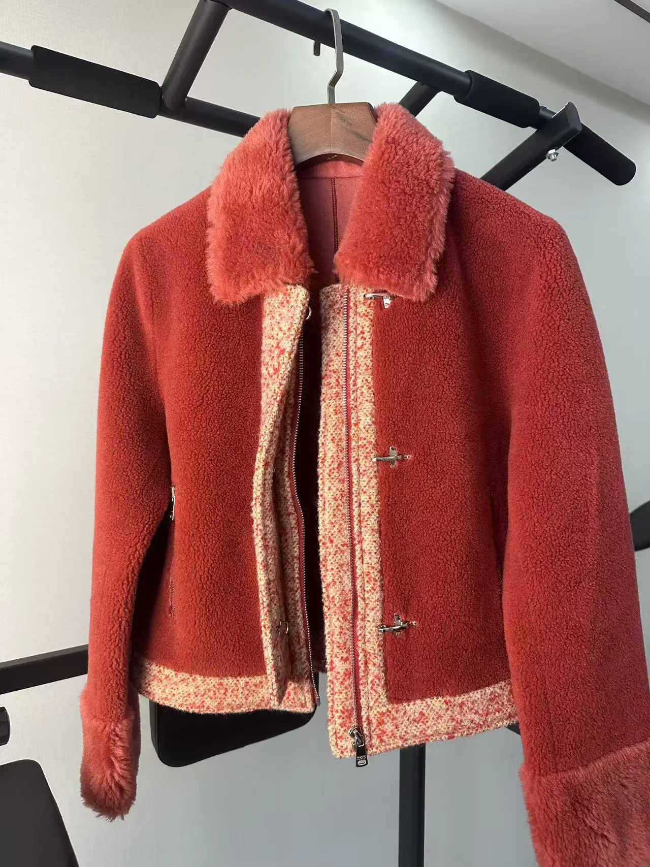 سترة من الصوف الحقيقي من AYUNSUE ملابس شتوية للنساء معاطف نسائية دافئة معطف فريد تعزيز عيوب صغيرة لا استرداد لا تبادل #1