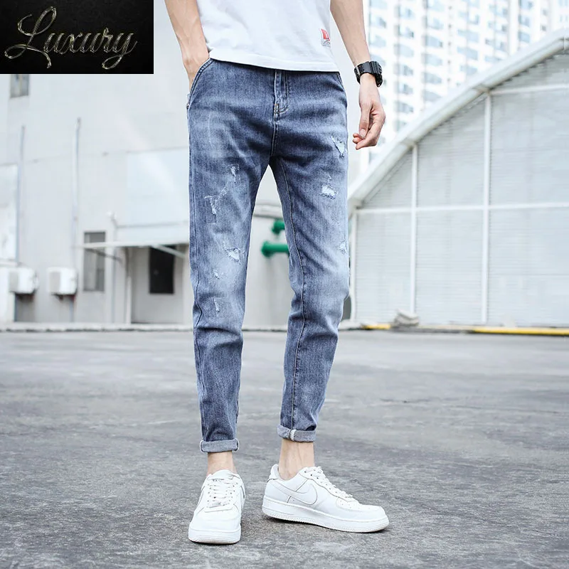 

Men's Jeans