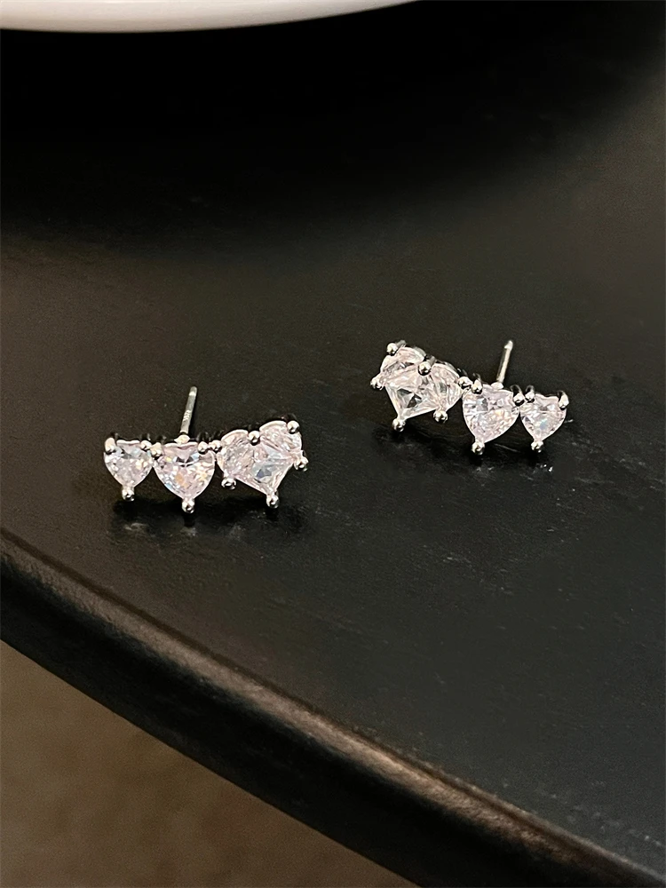 Love Zircon Earrings Light and Luxury, Small and Exquisite Earrings, New Japanese and Korean Fashion Earrings for Women