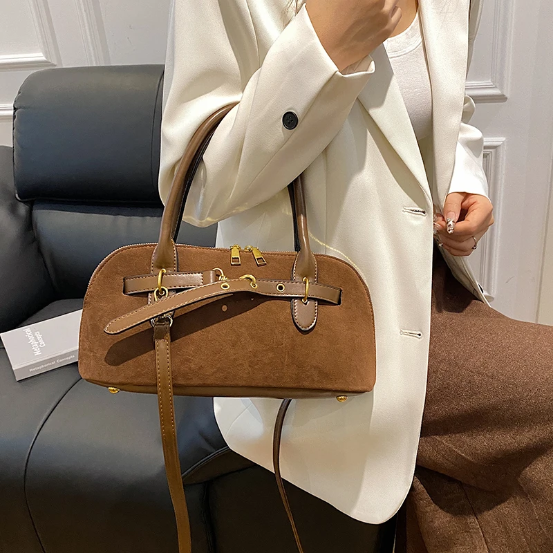 

Women Leather Fashion Luxury Classic Designer Crossbody Shoulder Tote Bag Elegant Handbag For Modern Chic Outfits