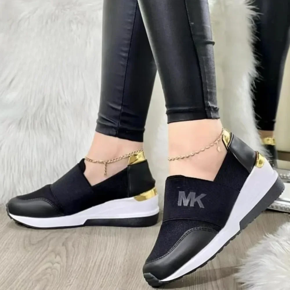 2024 sneaker desainer untuk wanita sepatu olahraga wanita kasual luar ruangan musim panas sepatu Platform antilembap ringan jala