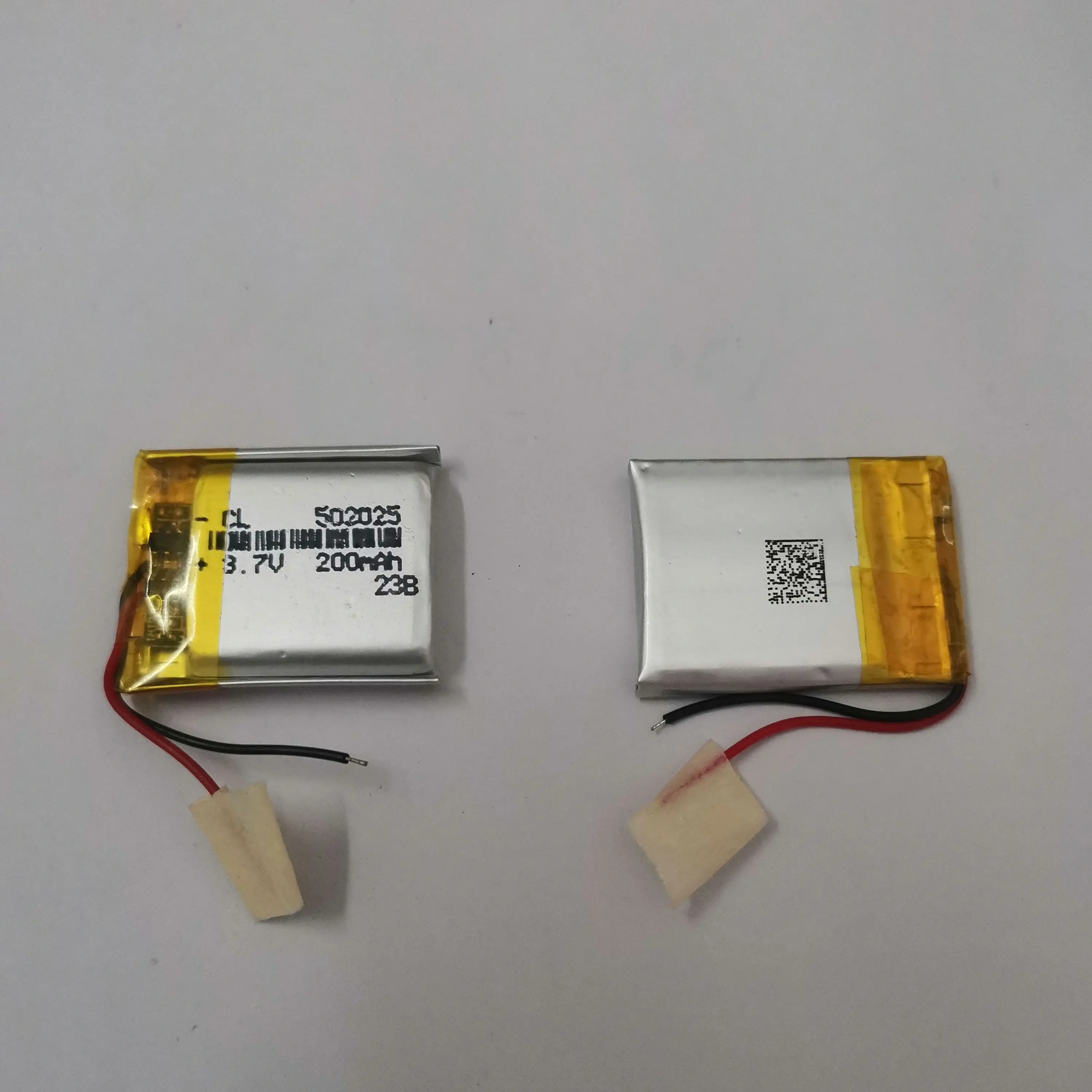 3.7V 502025 052025 200mAh polymer lithium battery with protection board , used for bluetooth MP3,MP4