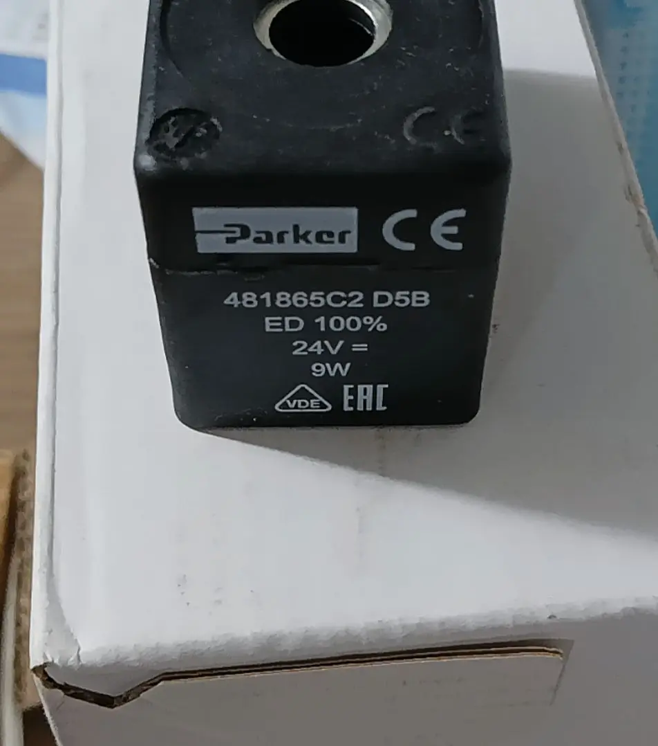 

Genuine Parker solenoid valve coil 4818653D D5LF 4818653D DZ023D 8W