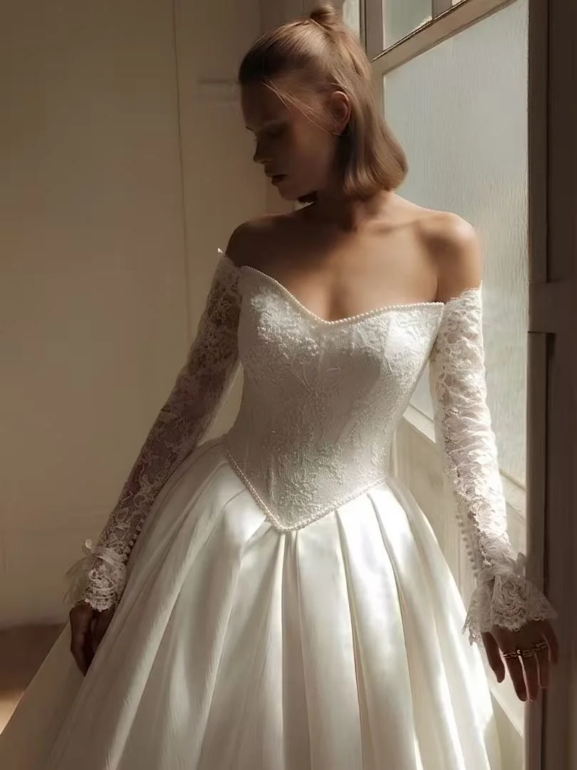 Off‑the‑Shoulder Lace Long Sleeve Wedding Dress Sweetheart Corset Bodice Satin Ball Gown Chapel Train Lace‑Up Back Custom Size
