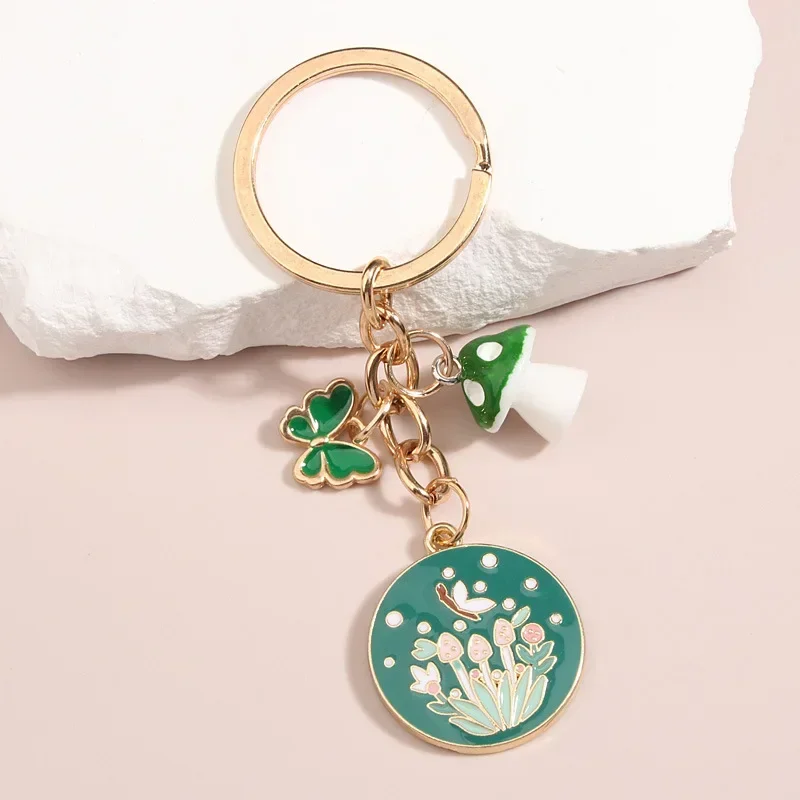 A New Countryside DIY Cute Mushroom House Small Flower Keychain Bag Decoration