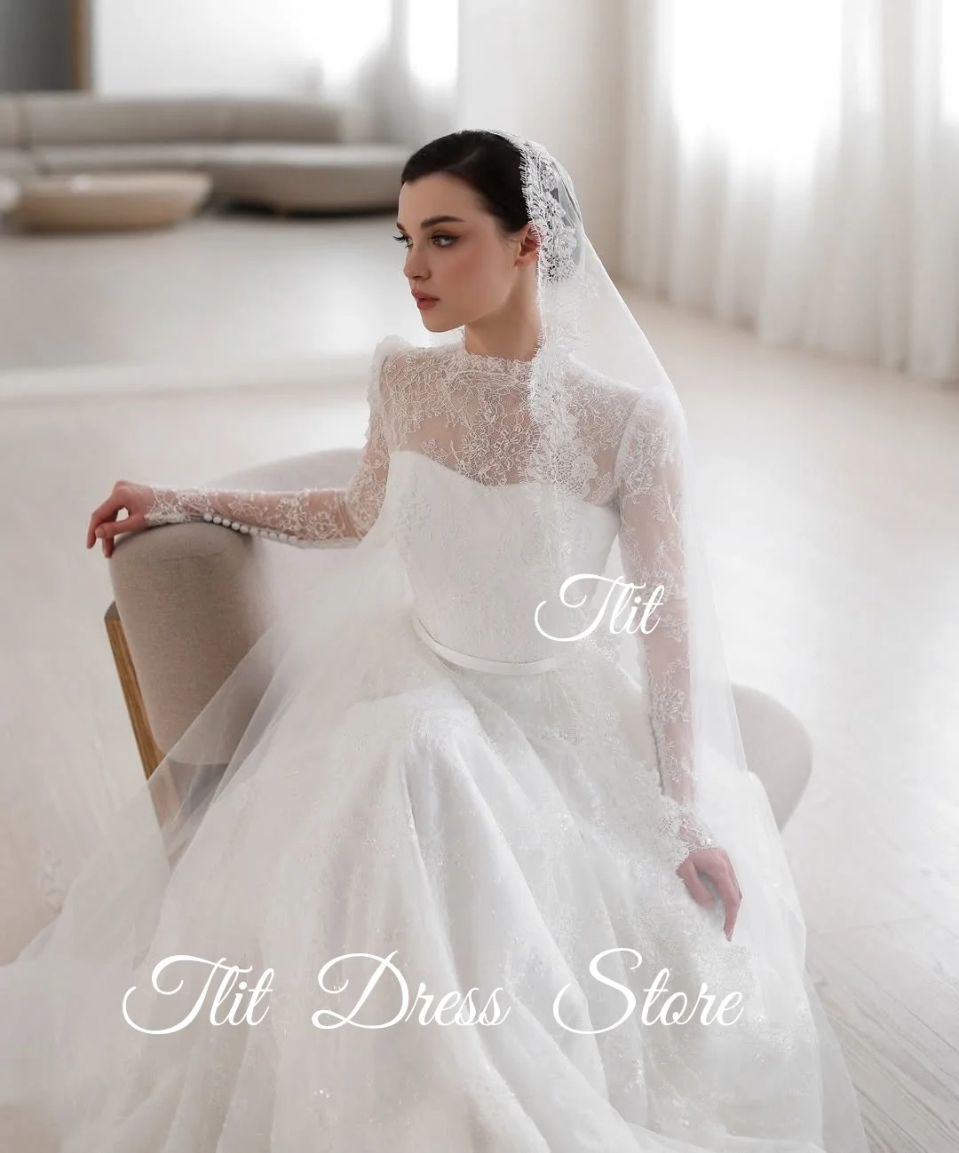 TLIT Luxurious White Lace A-Line Wedding Dresses Customized O-Neck  فساتين زفاف Long Lace Sleeves Bridal Gowns