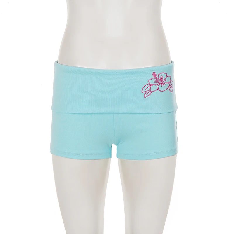 SUCHCUTE Vintage Y2K Blaue Damen-Shorts mit niedriger Taille und gefalteter Taille, kurze, schmale Shorts mit rosa Blumenmuster, Sommer-Strand-Freizeitshorts, sexy und schick – Detail 4