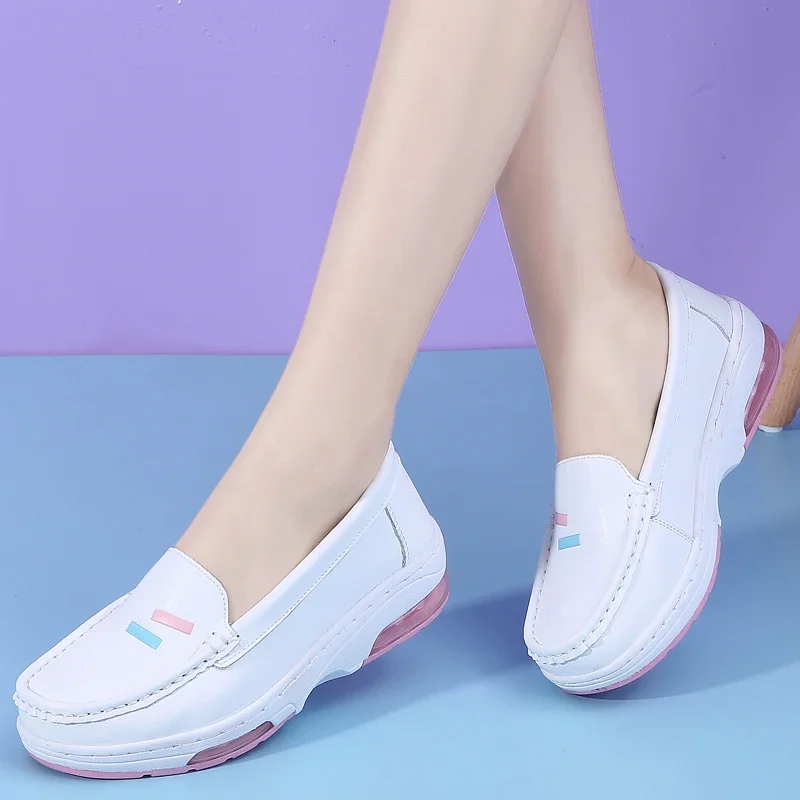 Women White Nurse Shoes Soft Sole Genuine Leather Female Slip-on Ballet Footwear Nurse Work Loafers High Quality Plus Size 34-40