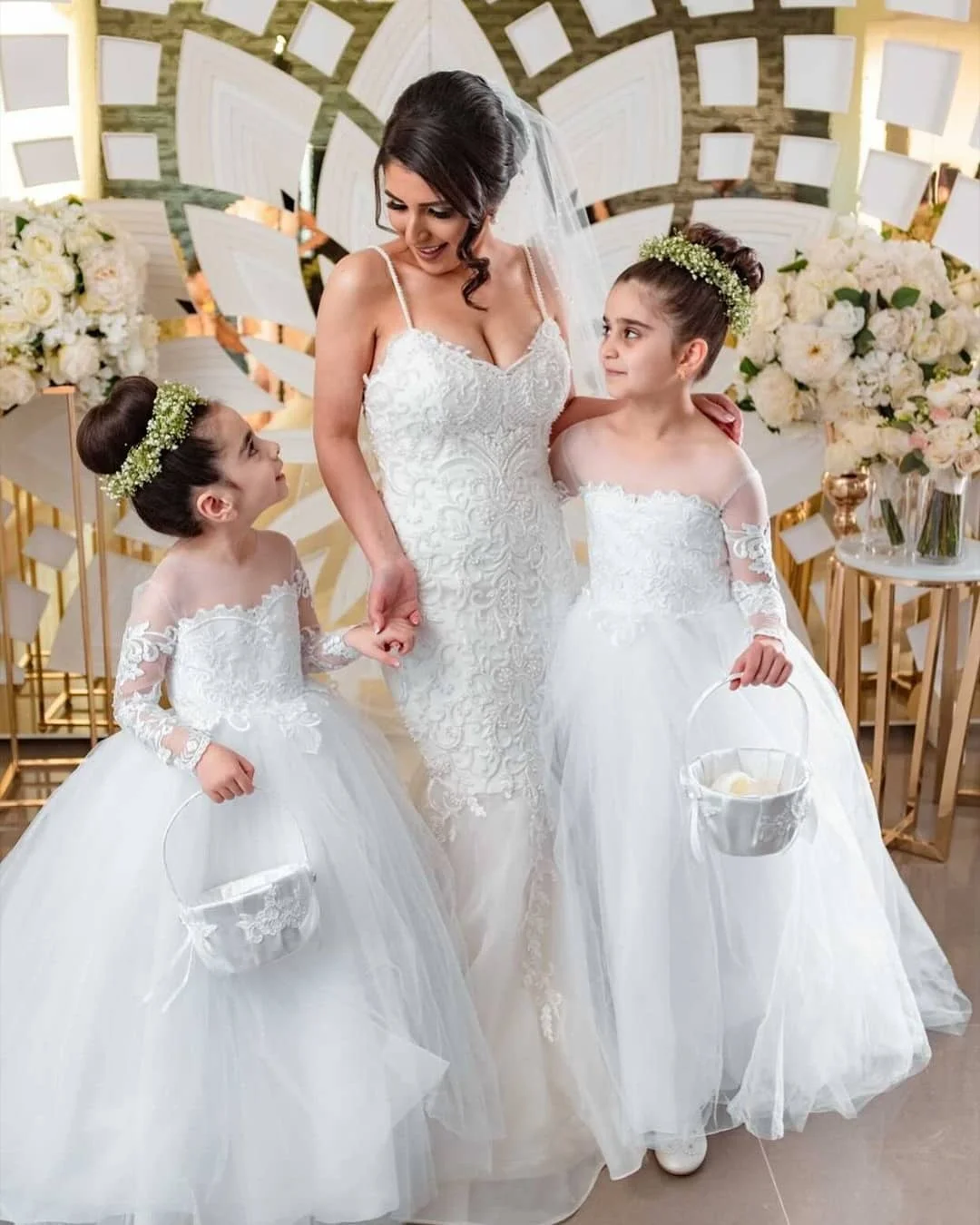 BABYONLINE Long Sleeve White Ivory Flower Girl Dresses for Wedding Guest Child Kids Bridesmaid Lace Floral Tulle Skirt Ball Gown