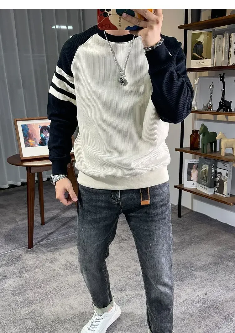 New Men's Long Sleeved Round Neck Pullover Casual Base Sweater with Vertical Stripe Splicing Contrasting Color Sweatshirt XJ170